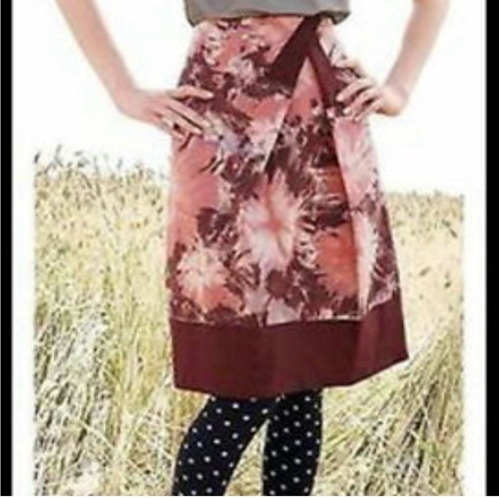 Anthropologie elevenses Watercolor Helenium Field Skirt Sz 6 pink wine floral